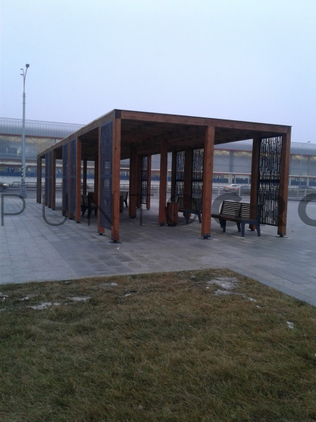 Беседка деревянная с перфорированными панелями